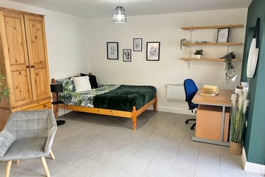 1 bed studio, Lower Ford Street, Hillfields, Coventry, CV15PS - Image 1