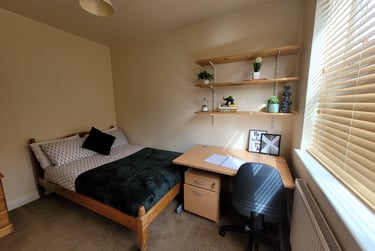 5 bed house, Irving Road, Hillfields, Coventry, CV12AX - Image 2