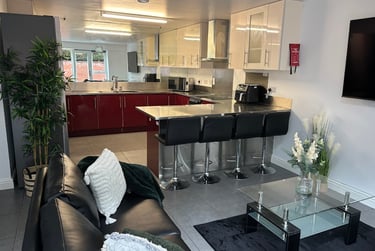 4 bed house, Willowbank Mews, Hillfields, Coventry, CV12BN - Image 2