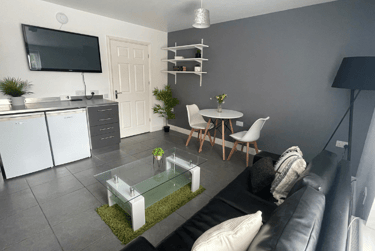 2 bed flat, Willowbank Mews, Hillfields, Coventry, CV12BN - Image 2