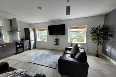 4 bed flat, Willowbank Mews, Hillfields, Coventry, CV12BN - Image 2