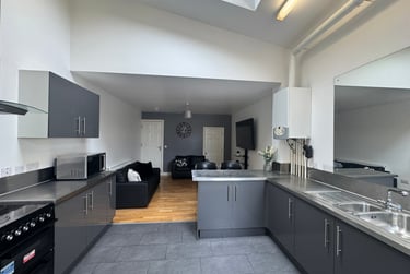 5 bed house, Irving Road, Hillfields, Coventry, CV12AX - Image 3