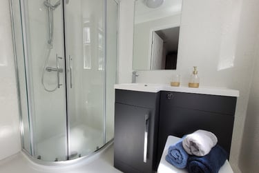 6 bed house, St. Georges Road, Ball hill, Coventry, CV12DJ - Image 5