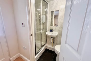 1 bed studio, Lower Ford Street, Hillfields, Coventry, CV15PS - Image 3