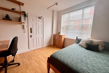 1 bed flat, Lower Ford Street, Hillfields, Coventry, CV15PS - Image 1