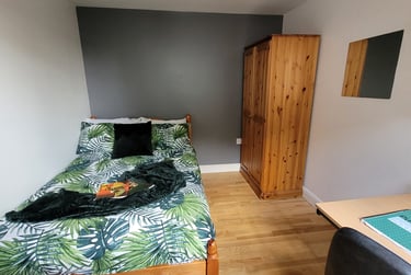 6 bed house, St. Georges Road, Ball hill, Coventry, CV12DJ - Image 4