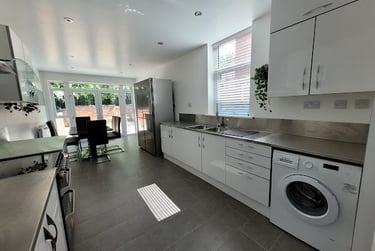 6 bed house, St. Georges Road, Ball hill, Coventry, CV12DJ - Image 7