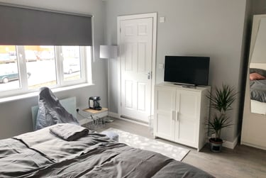 7 bed house, Horseshoe Street, City Centre, Northampton, NN11TB - Image 1