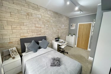 11 bed house, St Peters Gardens, Southbridge, Northampton, NN11SX - Image 9