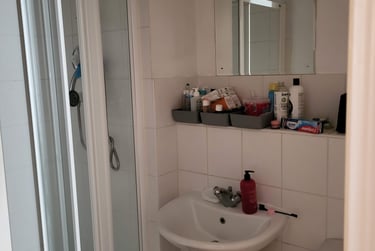 2 bed flat, Henry Bird Way, Southbridge, Northampton, NN48GE - Image 2