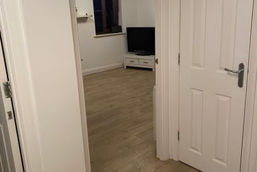 2 bed flat, Henry Bird Way, Southbridge, Northampton, NN48GB - Image 2