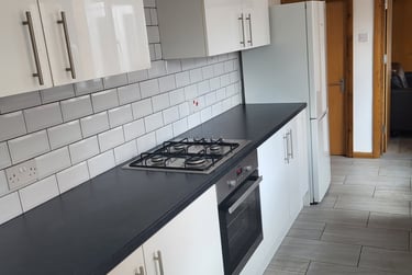 4 bed house, Shakespeare Road, Abington, Northampton, NN13QG - Image 1