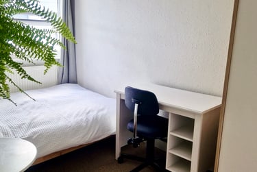 4 bed house, Hanover St, St pauls, Cheltenham, GL504HQ - Image 4