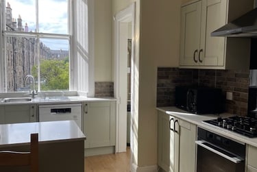 4 bed flat, Spottiswoode street, Marchmont, Edinburgh, EH91BZ - Image 3