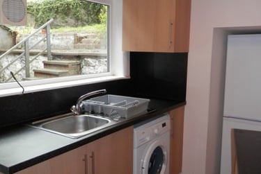 4 bed house, Springfield, Perth rd area, Dundee, DD14JE - Image 2