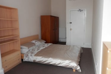 4 bed house, Springfield, Perth rd area, Dundee, DD14JE - Image 10