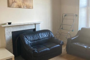 6 bed house, Windsor Street, City Centre, Dundee, DD21BP - Image 1