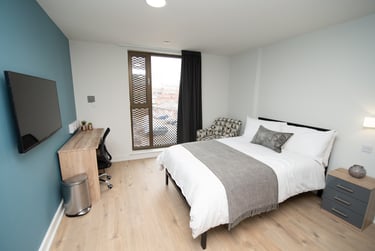 1 bed studio, Sidney Street, City Centre, Sheffield, S14AX - Image 3