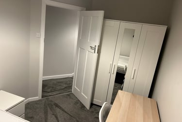 2 bed flat, Tang Hall Lane, Layerthorpe, York, YO103RJ - Image 12