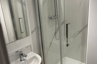 2 bed flat, Tang Hall Lane, Layerthorpe, York, YO103RJ - Image 5