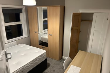 2 bed flat, Tang Hall Lane, Layerthorpe, York, YO103RJ - Image 10