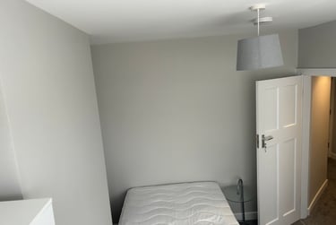 2 bed flat, Tang Hall Lane, Layerthorpe, York, YO103RJ - Image 9