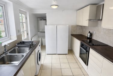 6 bed house, Sandon road, Near kingsway campus, Chester, CH22EP - Image 5