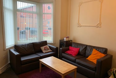 5 bed house, Woodlands Road, Teeside University, Middlesbrough, TS13BW - Image 2