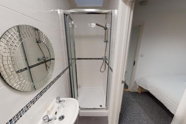 7 bed house, St Pauls Road, University of Portsmouth, Portsmouth, PO54AB - Image 5