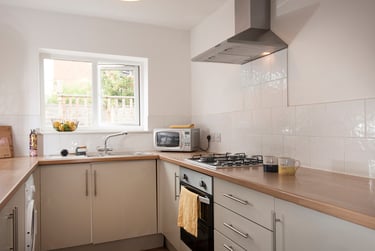 5 bed house, Baileys Road, University of Portsmouth, Portsmouth, PO51EA - Image 1