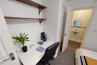 7 bed house, St Pauls Road, University of Portsmouth, Portsmouth, PO54AB - Image 1