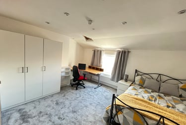 5 bed house, Wellington Street, City centre, Gloucester, GL11RA - Image 1