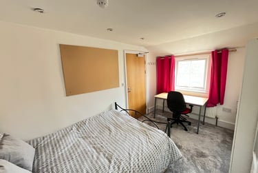 5 bed house, Wellington Street, City centre, Gloucester, GL11RA - Image 3