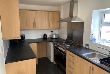 8 bed house, Baring Street, Near university, Plymouth, PL48NG - Image 4