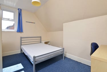 6 bed house, Priory rd, Mount pleasant, Exeter, EX47AW - Image 6