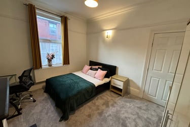 3 bed house, Wolfa Street, Uttoxeter, Derby, DE223SE - Image 12