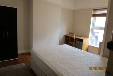 4 bed house, Peel st, Ashbourne rd area, Derby, DE223GG - Image 3