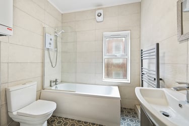 7 bed house, Garstang rd, Near university, Preston, PR11NA - Image 8