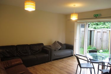 8 bed house, Carlton Avenue, Hull Road, York, YO103JZ - Image 4