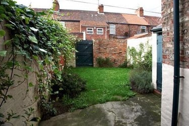4 bed house, Emerald Street, The Groves, York, YO318LQ - Image 9