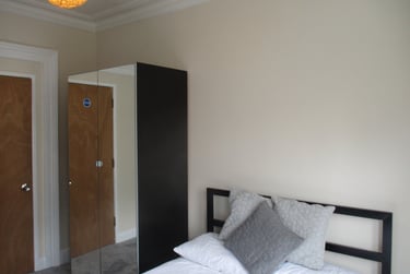 4 bed house, Neville Terrace, The Groves, York, YO318LN - Image 4