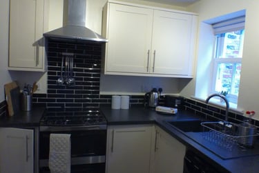 2 bed house, High Newbiggin Street, Monkgate, York, YO317QS - Image 1