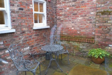 2 bed house, High Newbiggin Street, Monkgate, York, YO317QS - Image 11