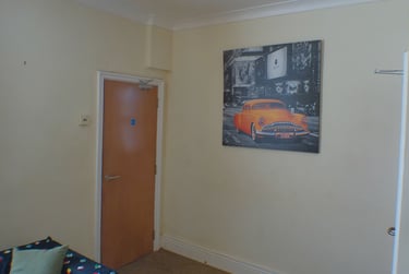 4 bed house, Walpole Street, The Groves, York, YO318NN - Image 4