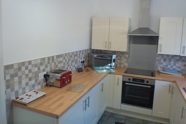 5 bed house, Burlington Avenue, Layerthorpe, York, YO103TF - Image 1