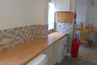 5 bed house, Burlington Avenue, Layerthorpe, York, YO103TF - Image 2