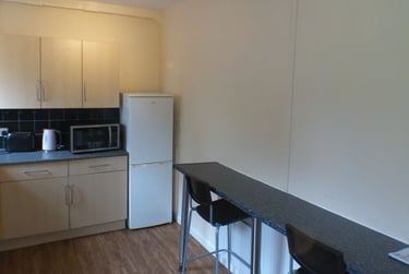 2 bed house, Constantine Avenue, Tang Hall, York, YO103TB - Image 2