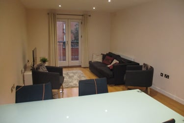 2 bed flat, Centurion Square, City Centre, York, YO16DP - Image 2