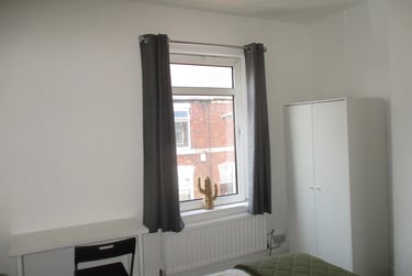 2 bed house, Rosebery Street, Holgate, York, YO264YX - Image 10