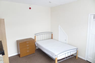 6 bed house, Milson Grove, Layerthorpe, York, YO103AQ - Image 9